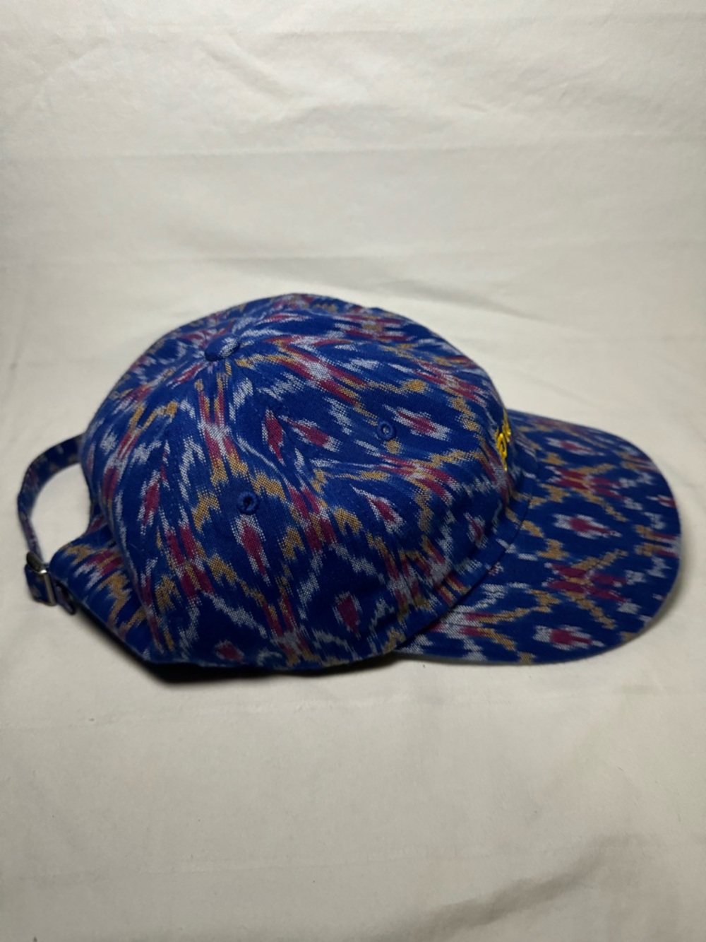 Supreme pattern hat strap back - Picture 4 of 4